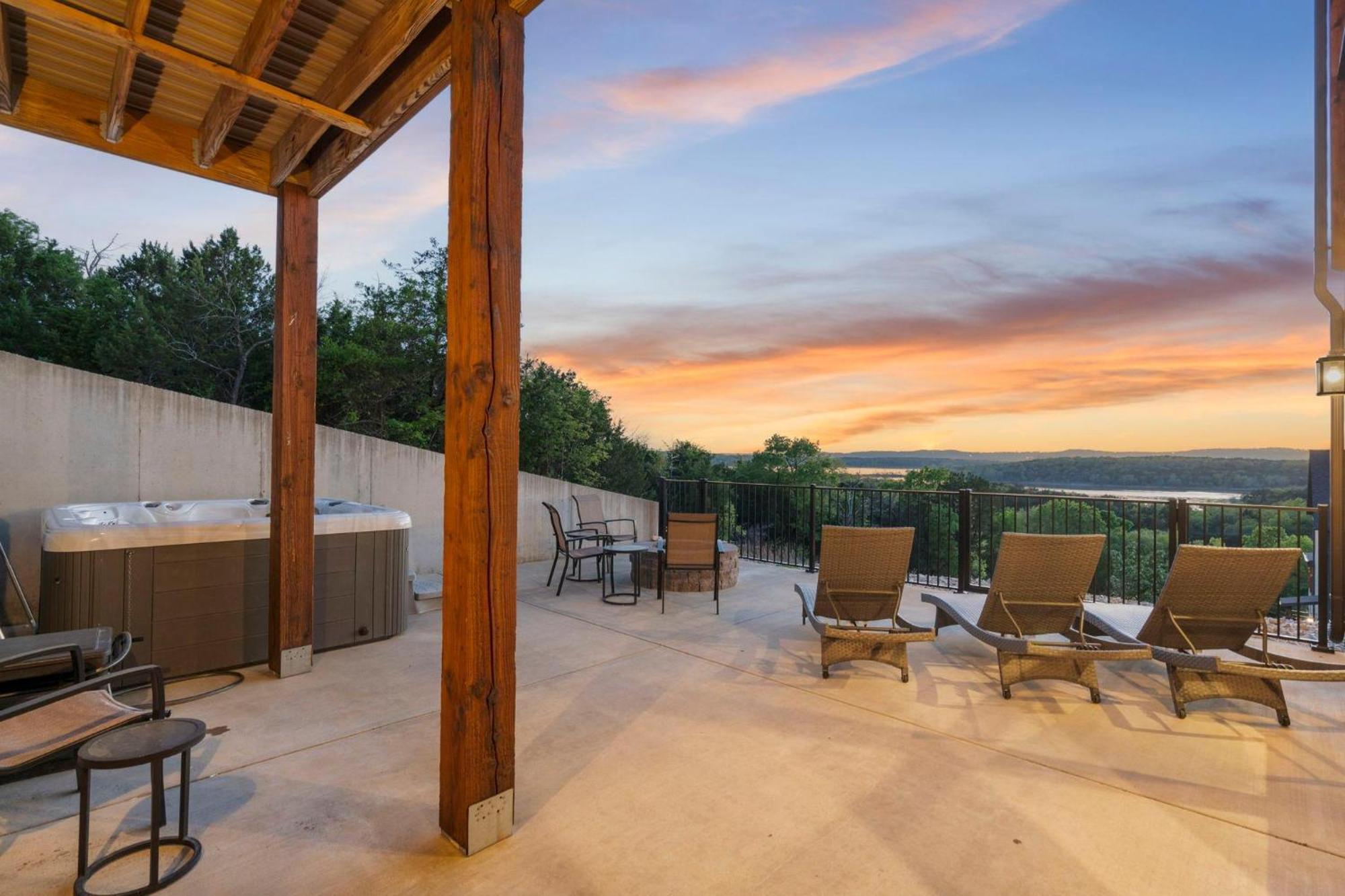 Chateau On The Cove Branson Ngoại thất bức ảnh